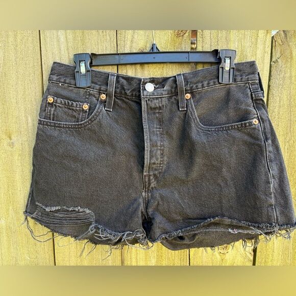 Levi's Black 501 Denim Jean Shorts Step on It From Free People Size 26 - Picture 3 of 10